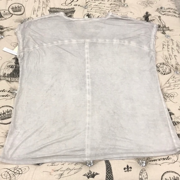 Sejour V-Neck Tee (Plus Size) - Picture 3 of 3